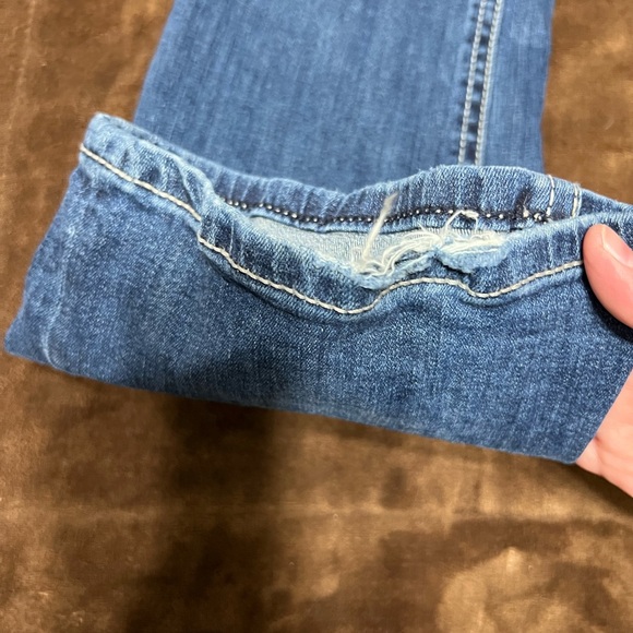 Woman’s size 10R Express jeans - Picture 4 of 10